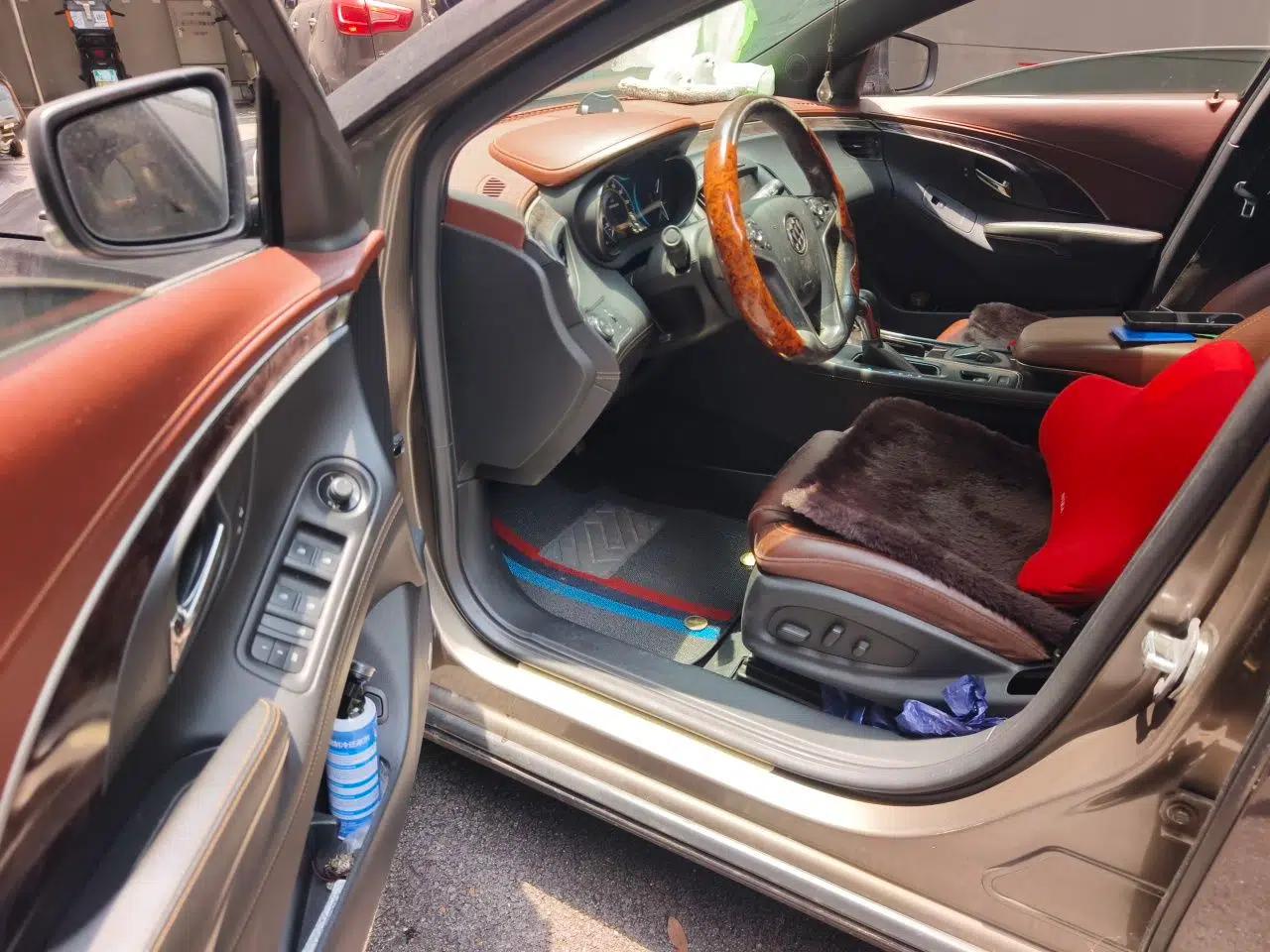 Buick LaCrosse 2013 2.4L SIDI Luxury Comfort Edition — миниатюра 16