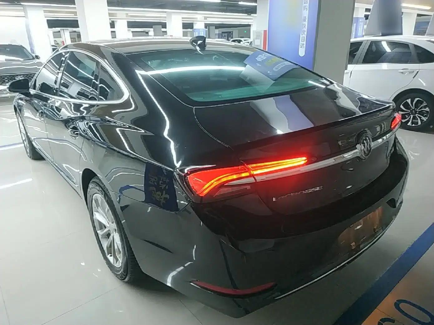 Buick LaCrosse 2022 552T Luxury Version — миниатюра 4