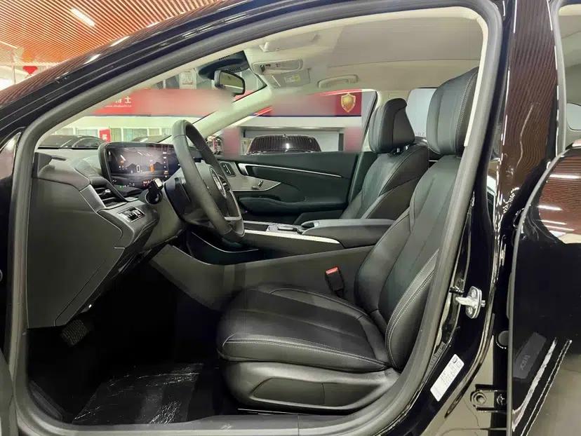 Buick LaCrosse 2025 28T Platinum Edition — миниатюра 25