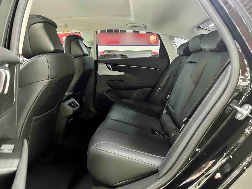 Buick LaCrosse 2025 28T Platinum Edition — миниатюра 33