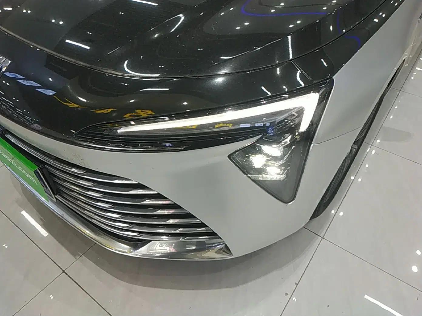 Buick LaCrosse 2025 28T Platinum Edition — миниатюра 8