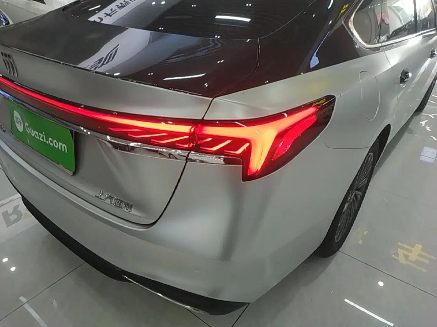 Buick LaCrosse 2025 28T Platinum Edition — миниатюра 9