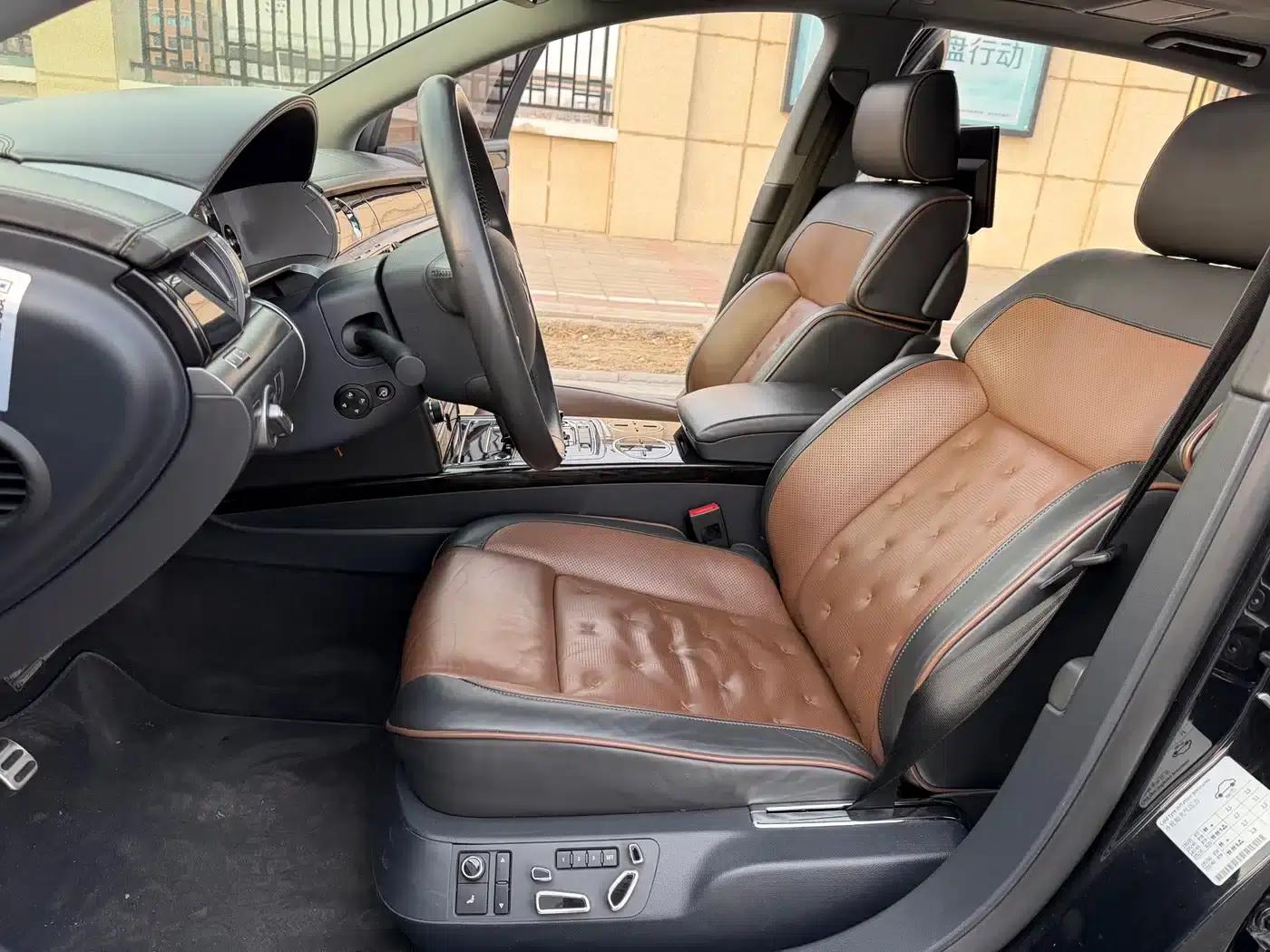 Phaeton 2015 3.0L Exclusive Edition — миниатюра 13