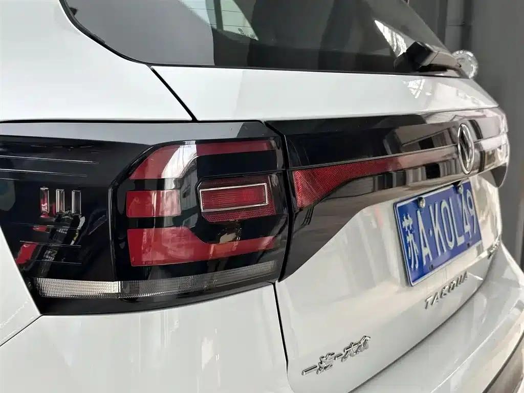 2023 Volkswagen T-Cross 200TSI DSG Smart Connect Edition — миниатюра 8