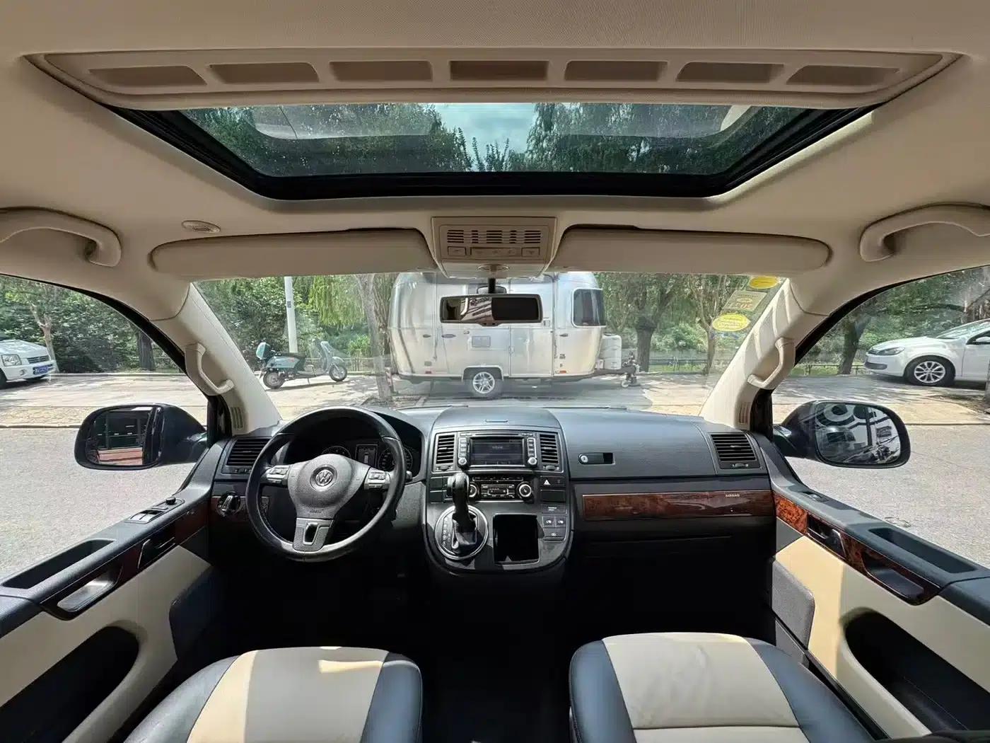 Multivan 2012 2.0TSI 4WD Premium Edition — миниатюра 7