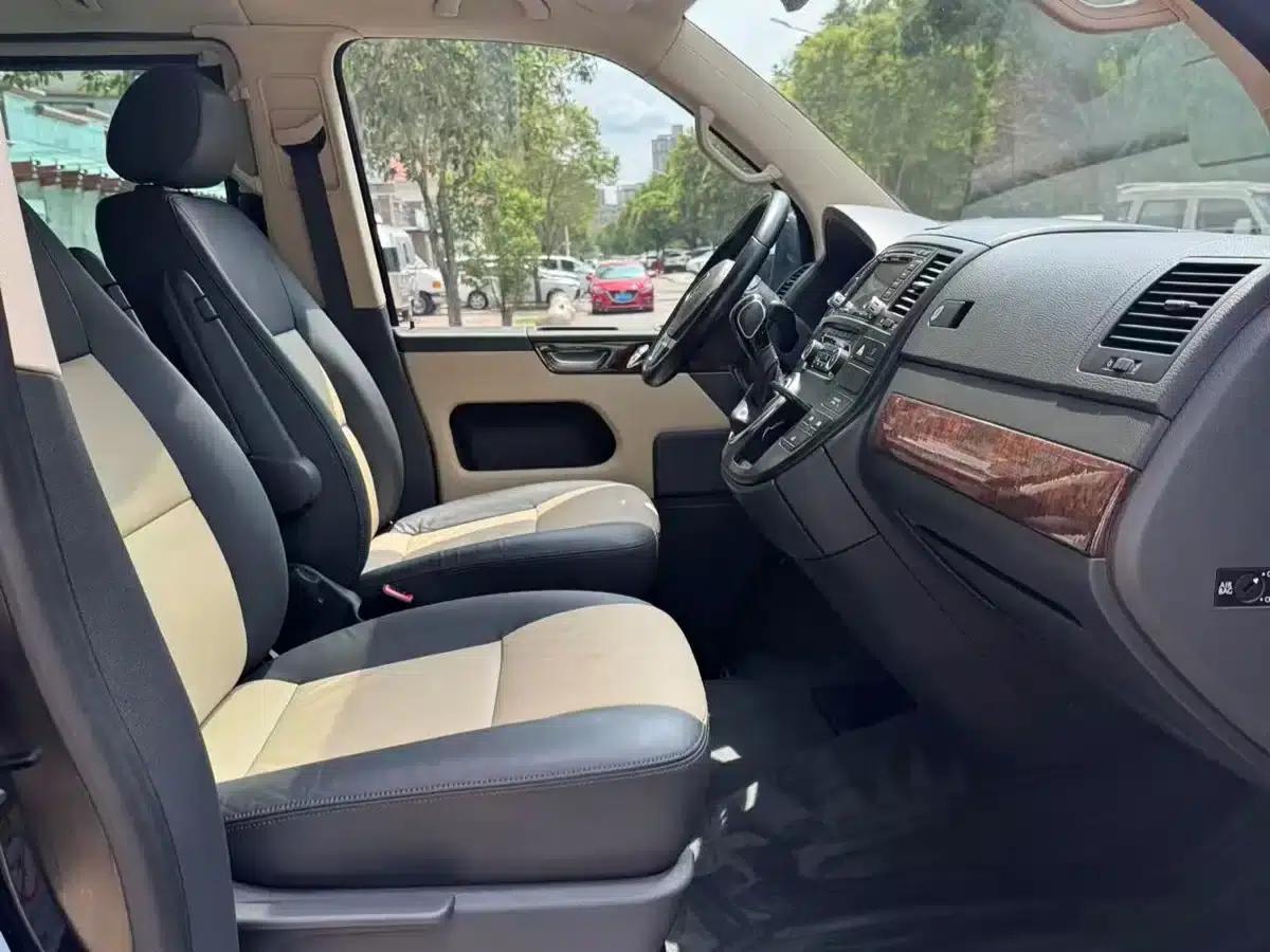 Multivan 2012 2.0TSI 4WD Premium Edition — миниатюра 8