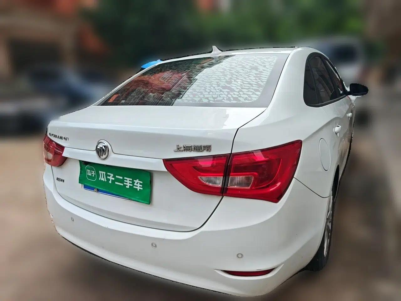 Buick GT 2015 15N Automatic Elite Version — миниатюра 6