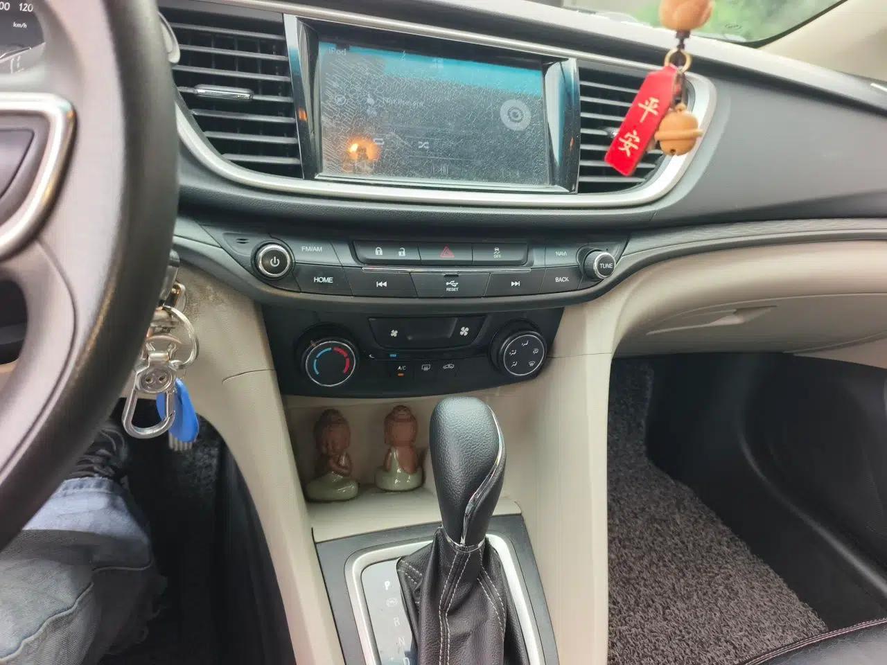 Buick GT 2015 15N Automatic Elite Version — миниатюра 13