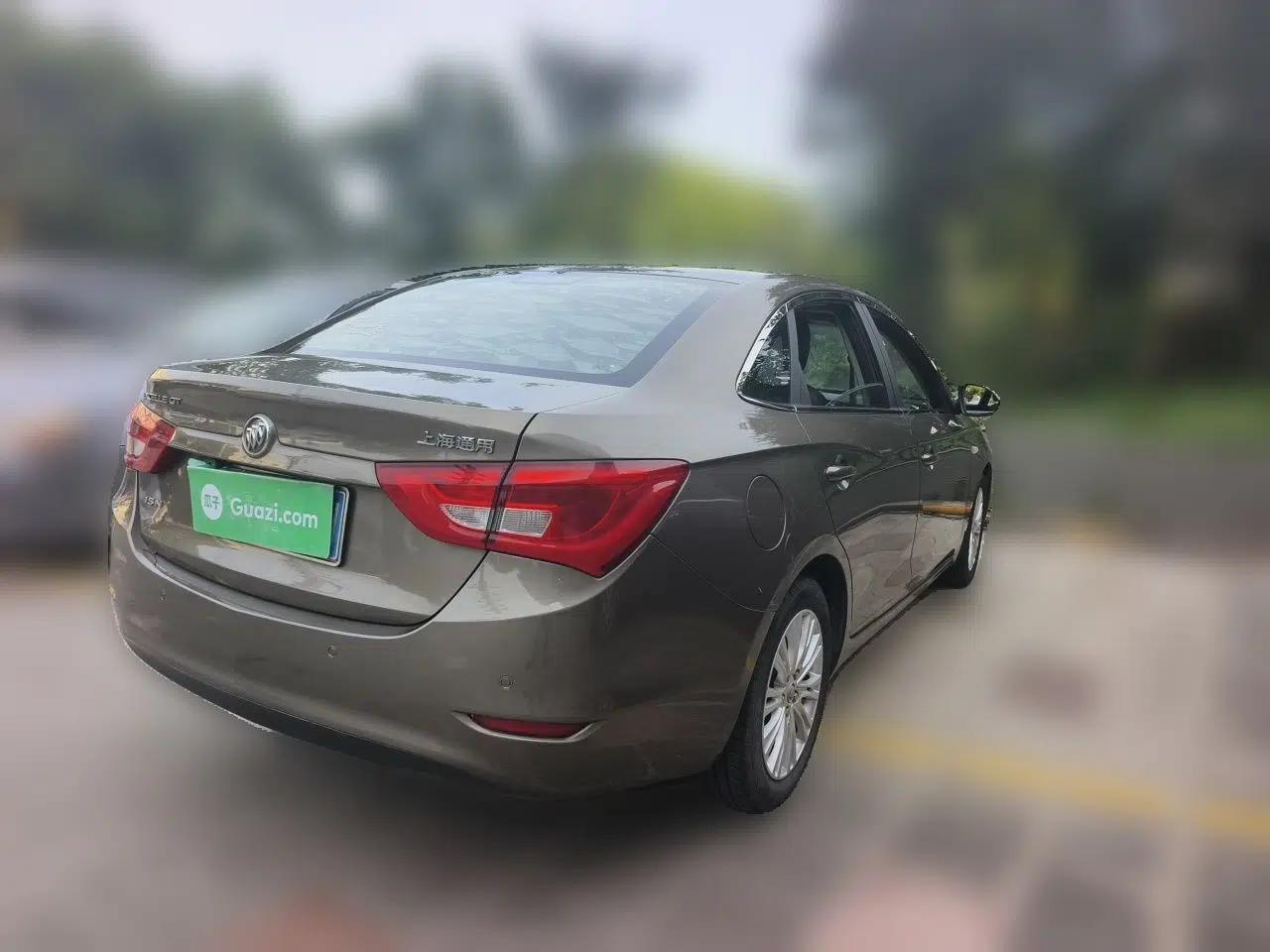 Buick GT 2015 15N Automatic Elite Version — миниатюра 6