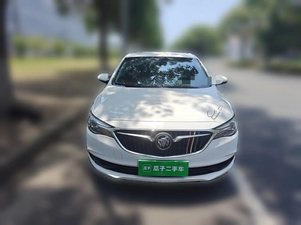 Buick GT 2018 15T Manual Entry-Level Version China V Standard — миниатюра 2