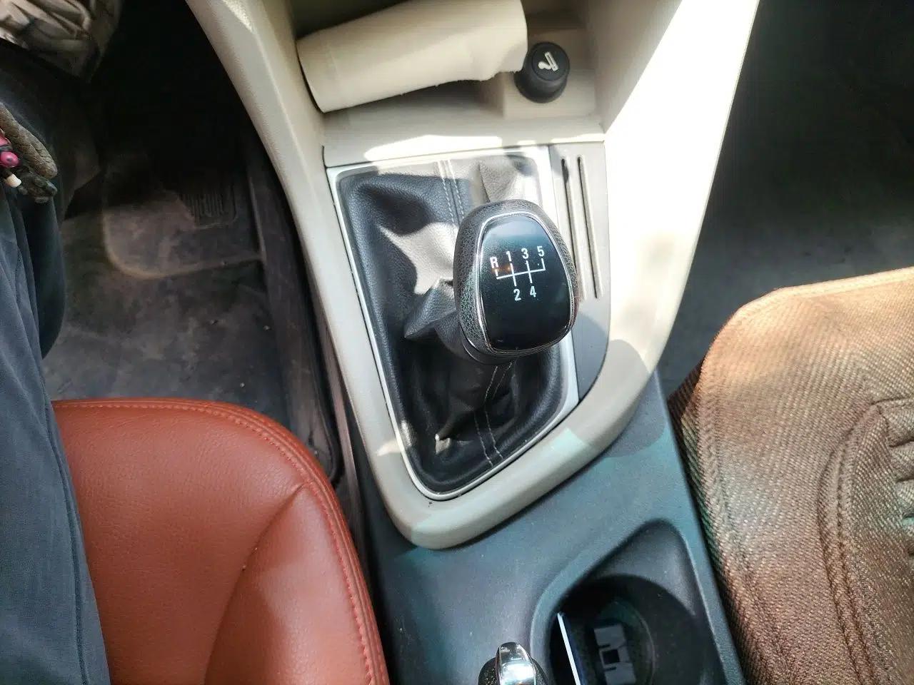 Buick GT 2015 15N Manual Entry-Level Trim — миниатюра 14