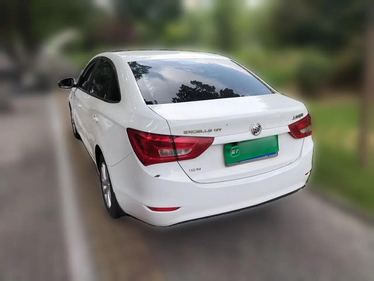 Buick GT 2015 15N Manual Entry-Level Trim — миниатюра 4