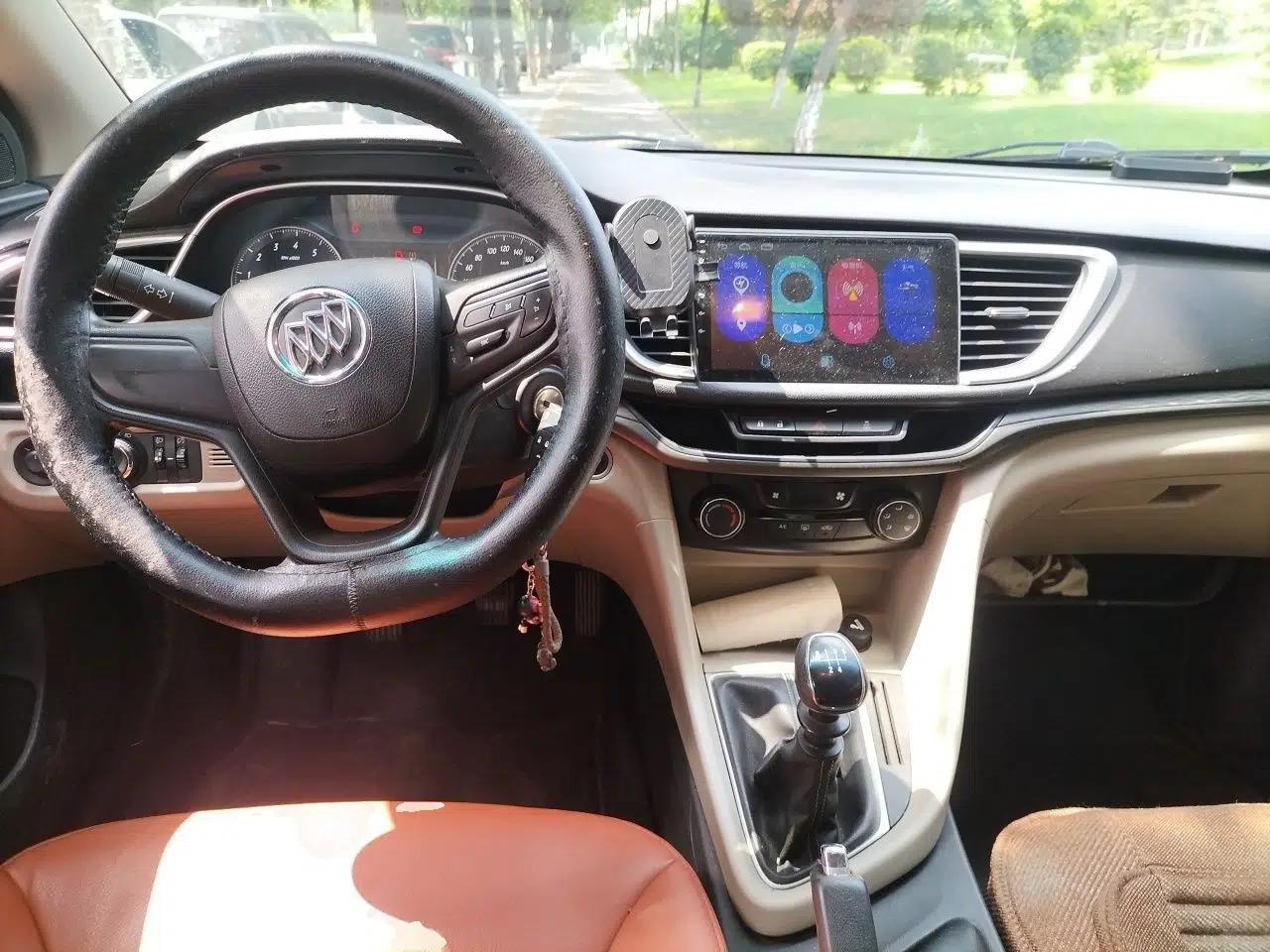 Buick GT 2015 15N Manual Entry-Level Trim — миниатюра 9