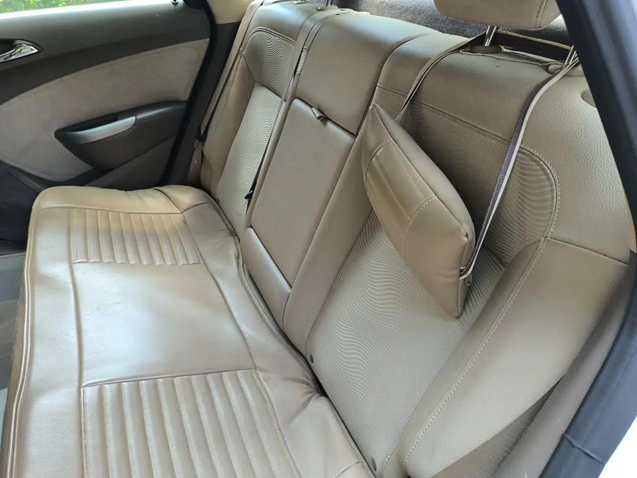Buick GT 2013 GT 1.6L Automatic Fashion Edition — миниатюра 17