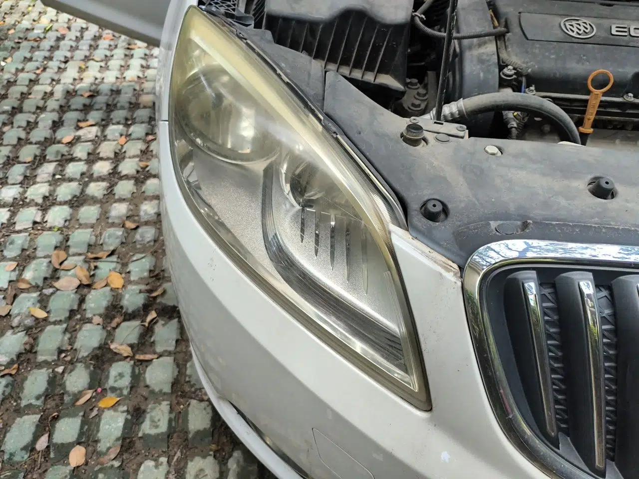 Buick GT 2013 GT 1.6L Automatic Fashion Edition — миниатюра 7