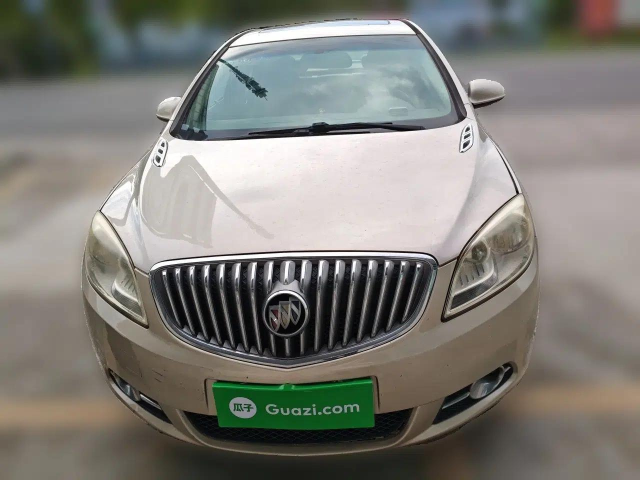Buick GT 2013 GT 1.6L Manual Entry-Level Model — миниатюра 2