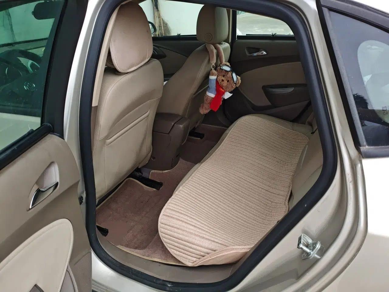 Buick GT 2013 GT 1.6L Manual Entry-Level Model — миниатюра 17