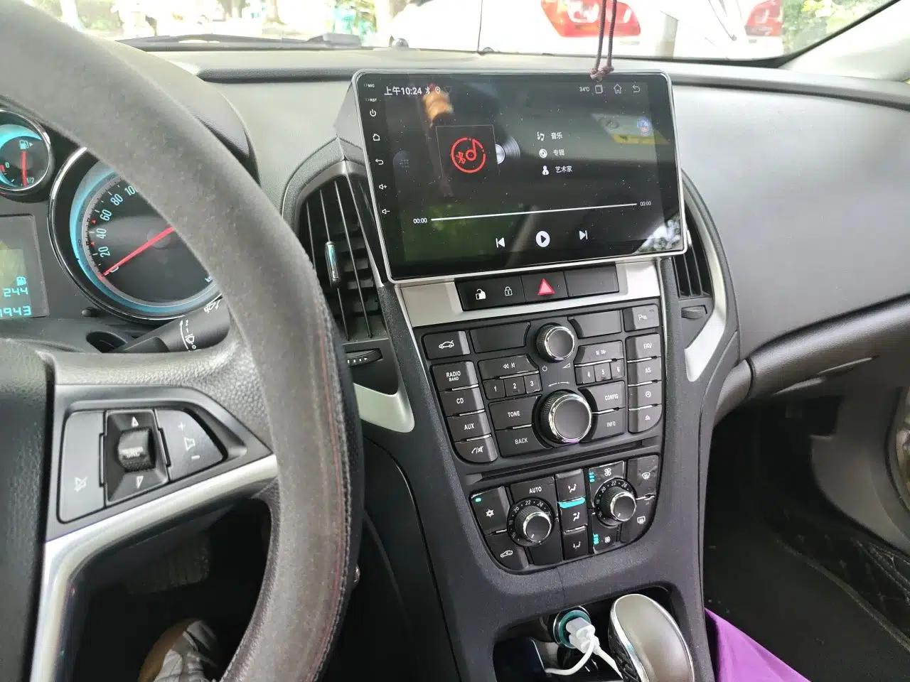 Buick GT 2013 GT 1.8L Automatic Fashion Edition — миниатюра 13