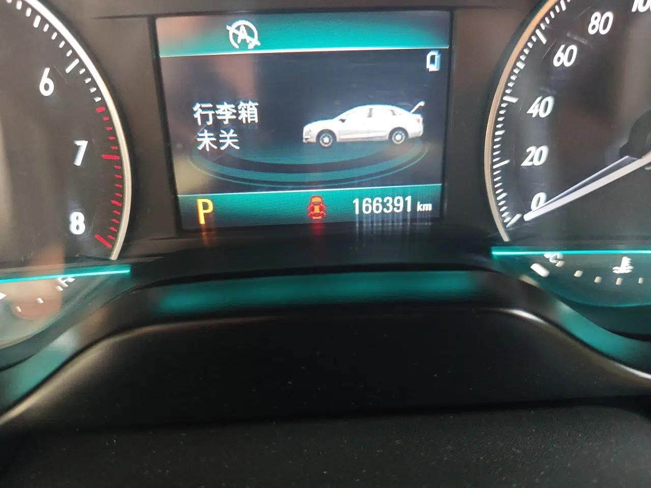Buick GT 2015 18T Dual-Clutch Elite Model — миниатюра 12