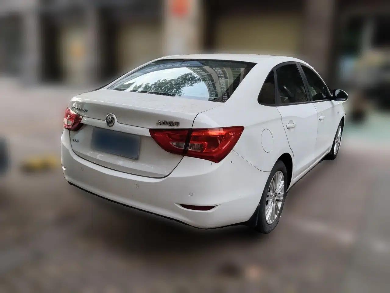 Buick GT 2015 15N Automatic Deluxe Edition — миниатюра 6