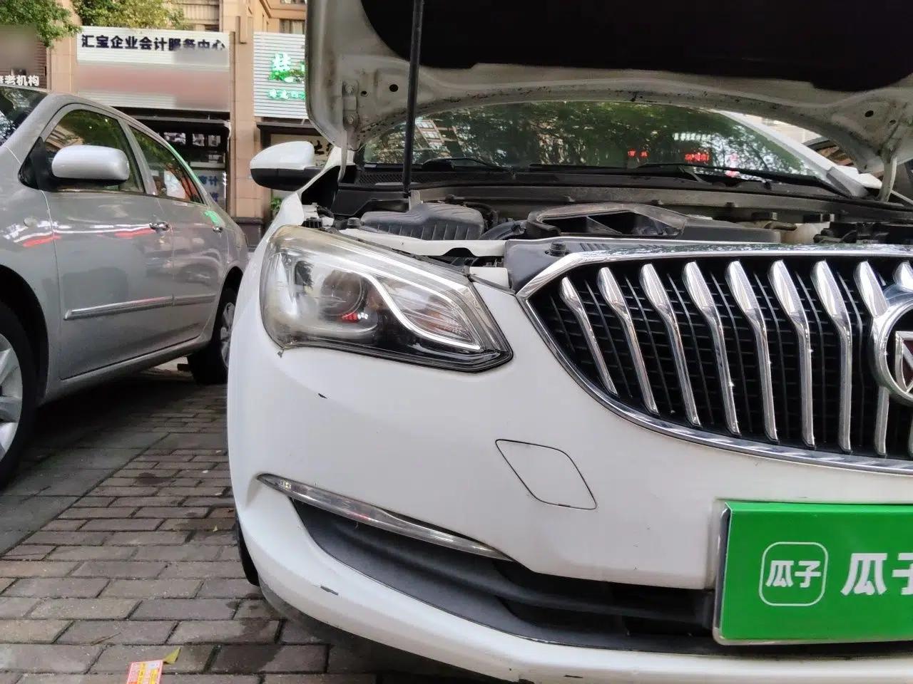 Buick GT 2015 15N Automatic Deluxe Edition — миниатюра 7