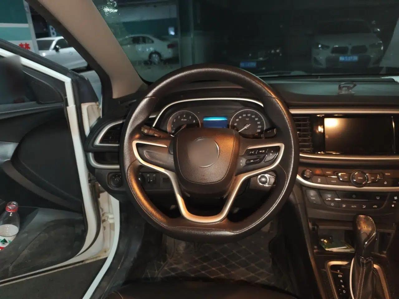 Buick GT 2015 15N Automatic Deluxe Edition — миниатюра 10