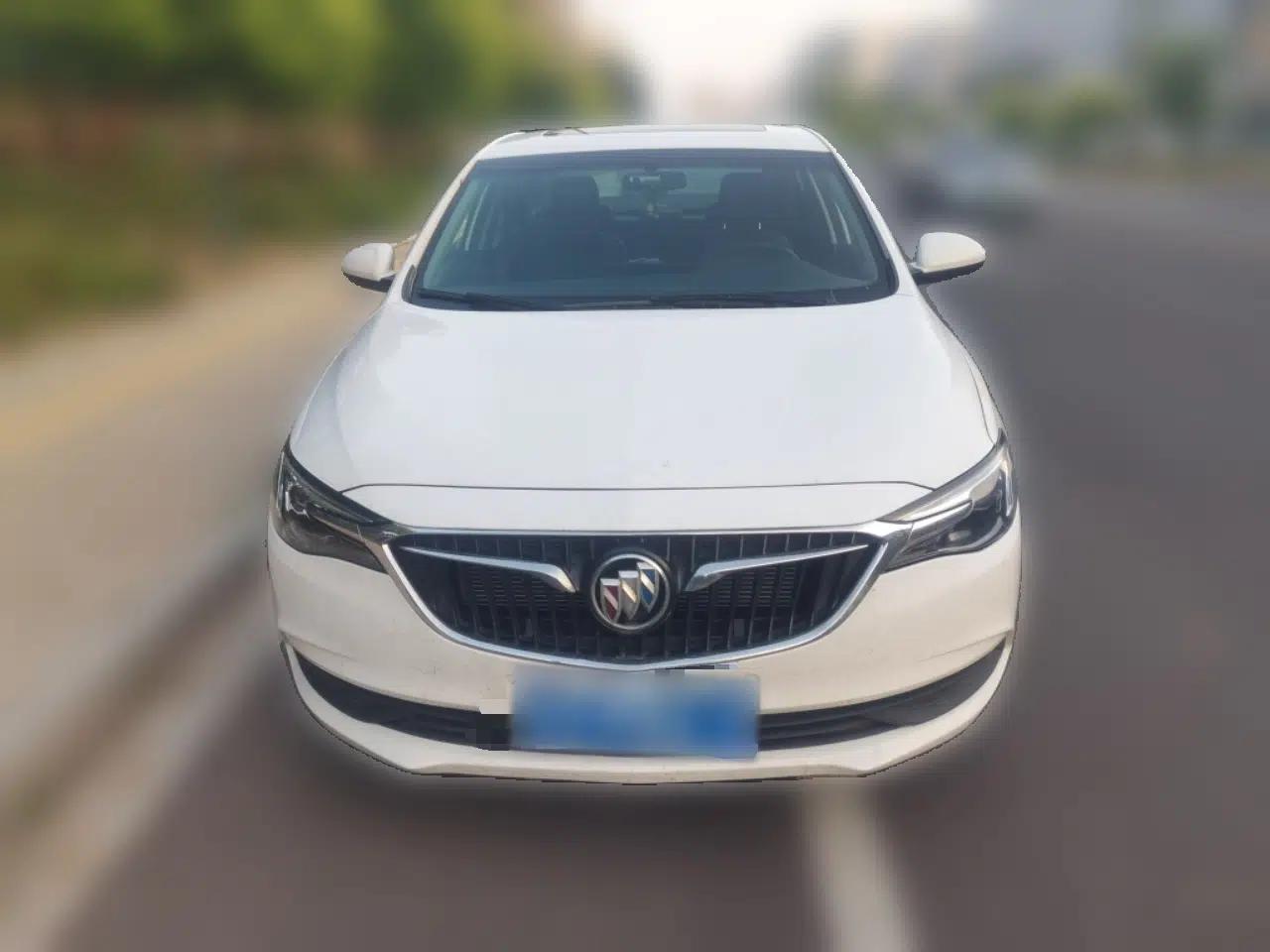 Buick GT 2021 1.3T Automatic Mild Hybrid Elite Version — миниатюра 2
