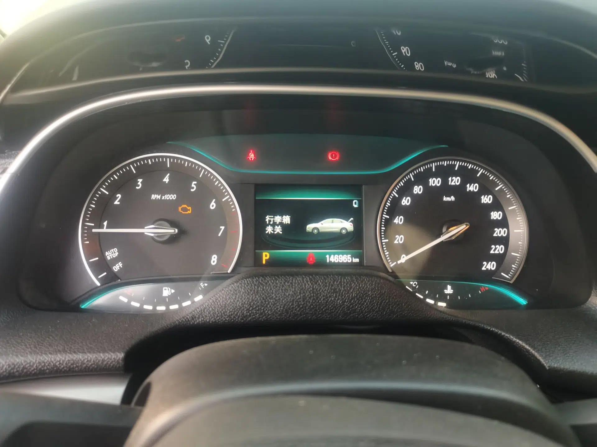 Buick GT 2021 1.3T Automatic Mild Hybrid Elite Version — миниатюра 11