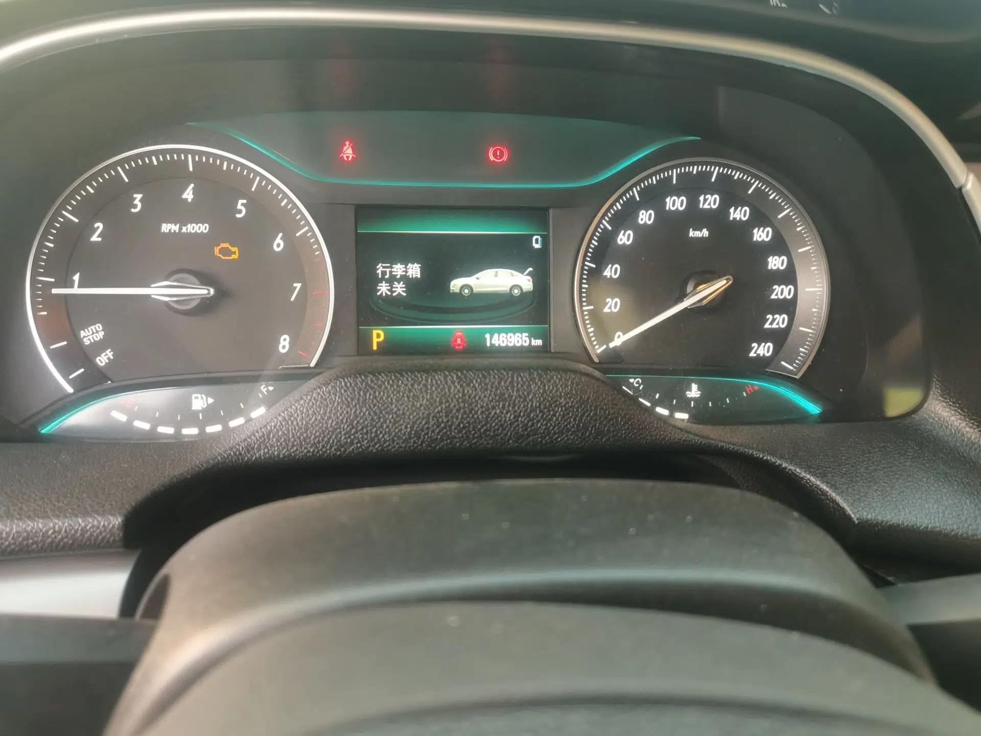 Buick GT 2021 1.3T Automatic Mild Hybrid Elite Version — миниатюра 12