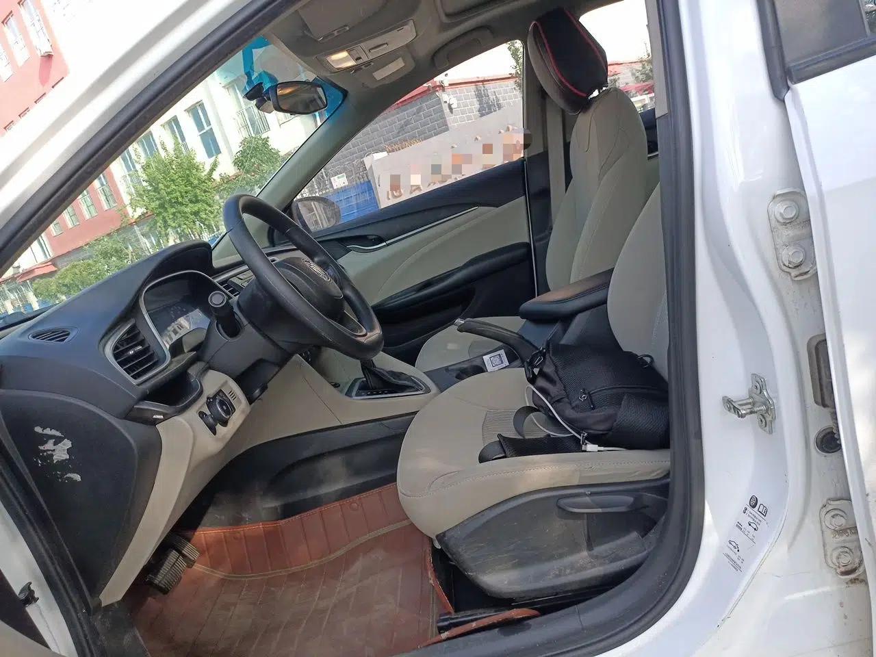 Buick GT 2015 15N Automatic Elite Version — миниатюра 15
