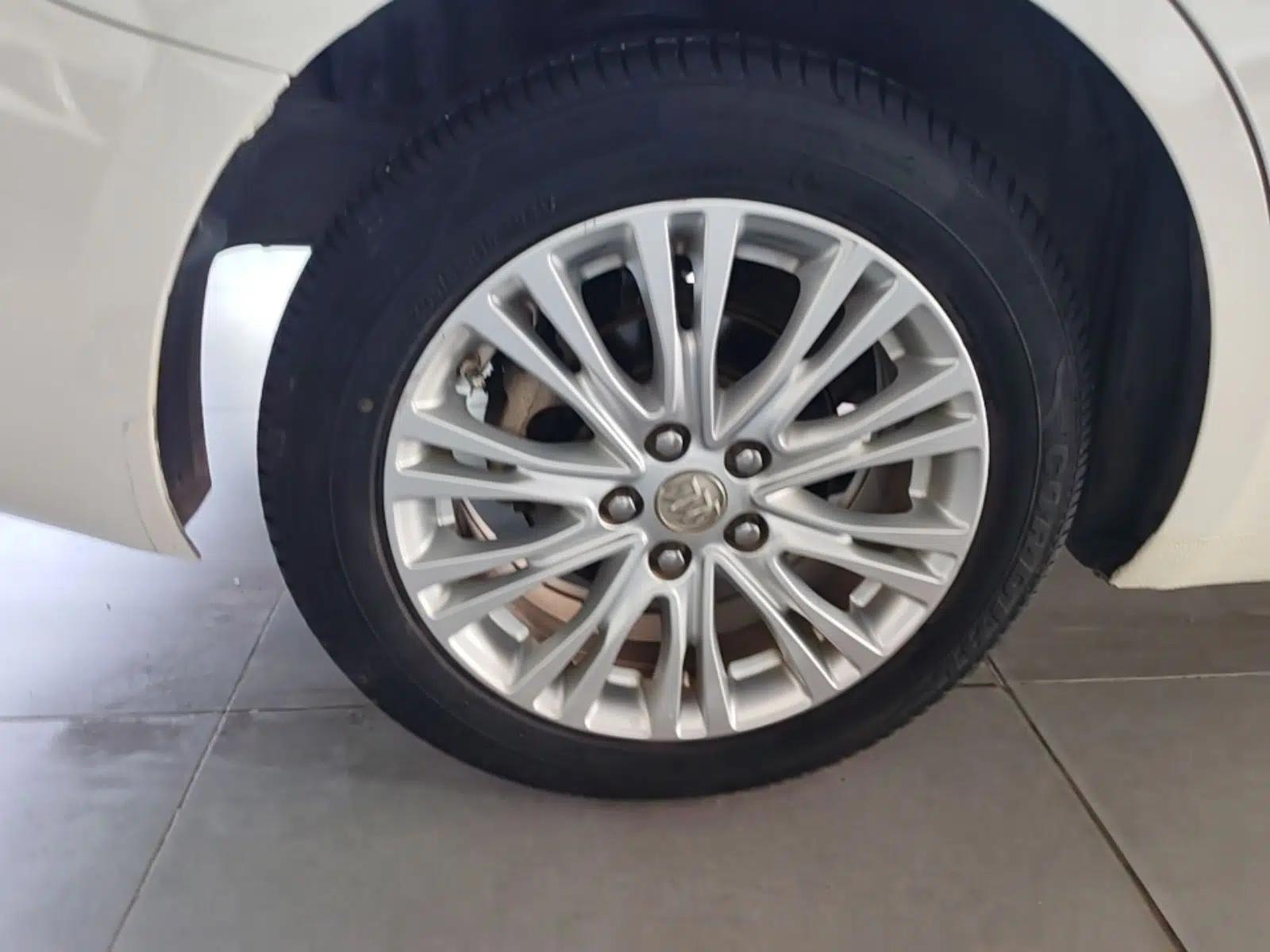 Buick GT 2015 15N Automatic Elite Version — миниатюра 11