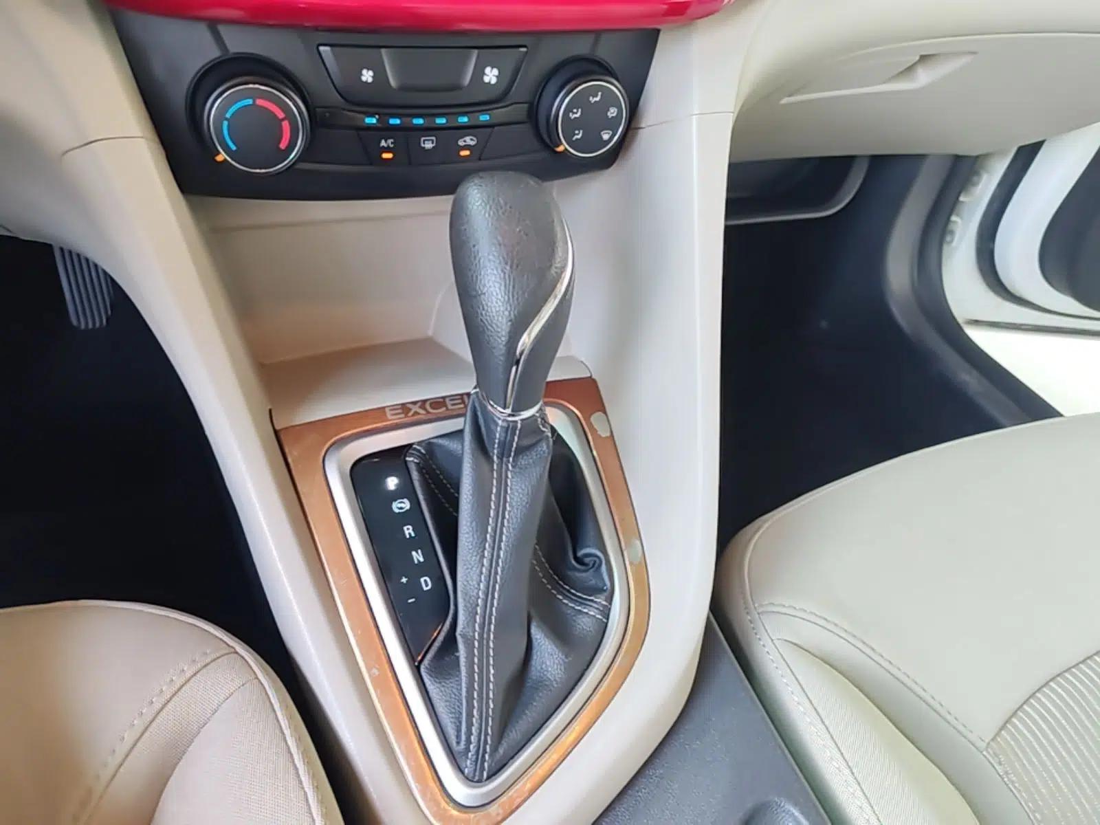 Buick GT 2015 15N Automatic Elite Version — миниатюра 16