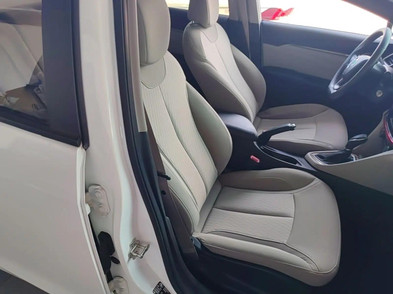 Buick GT 2015 15N Automatic Elite Version — миниатюра 19