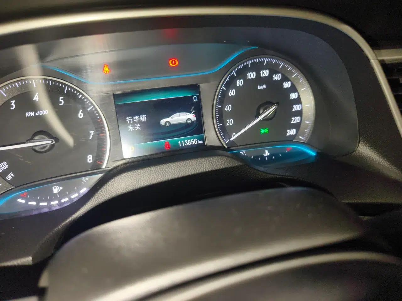 Buick GT 2018 18T Automatic Elite Model — миниатюра 12