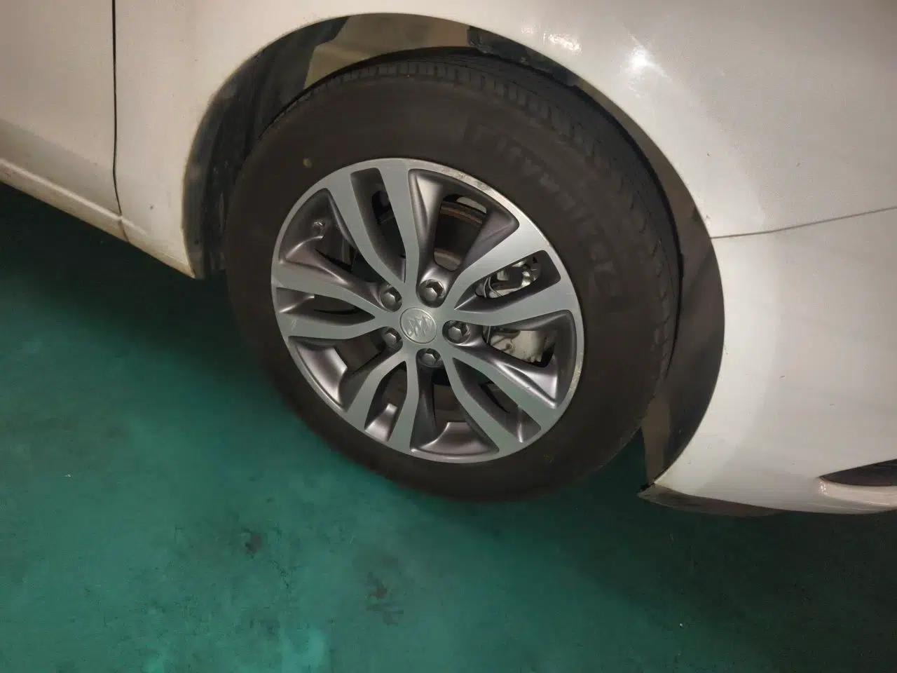 Buick GT 2018 18T Automatic Elite Model — миниатюра 8