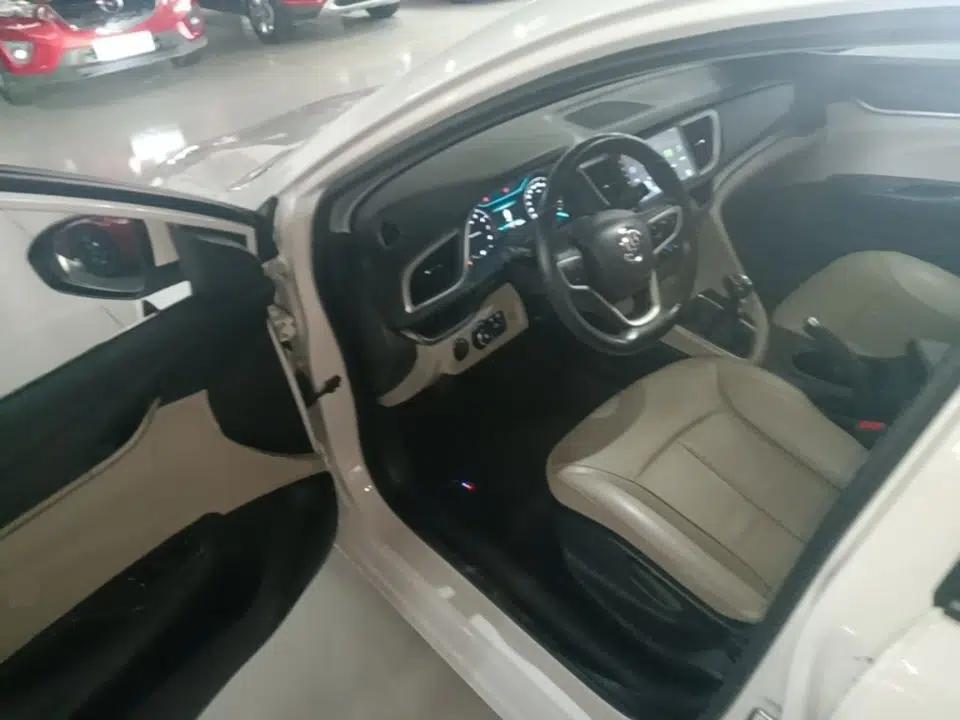 Buick GT 2019 15T Manual Elite Version China VI Standard — миниатюра 18