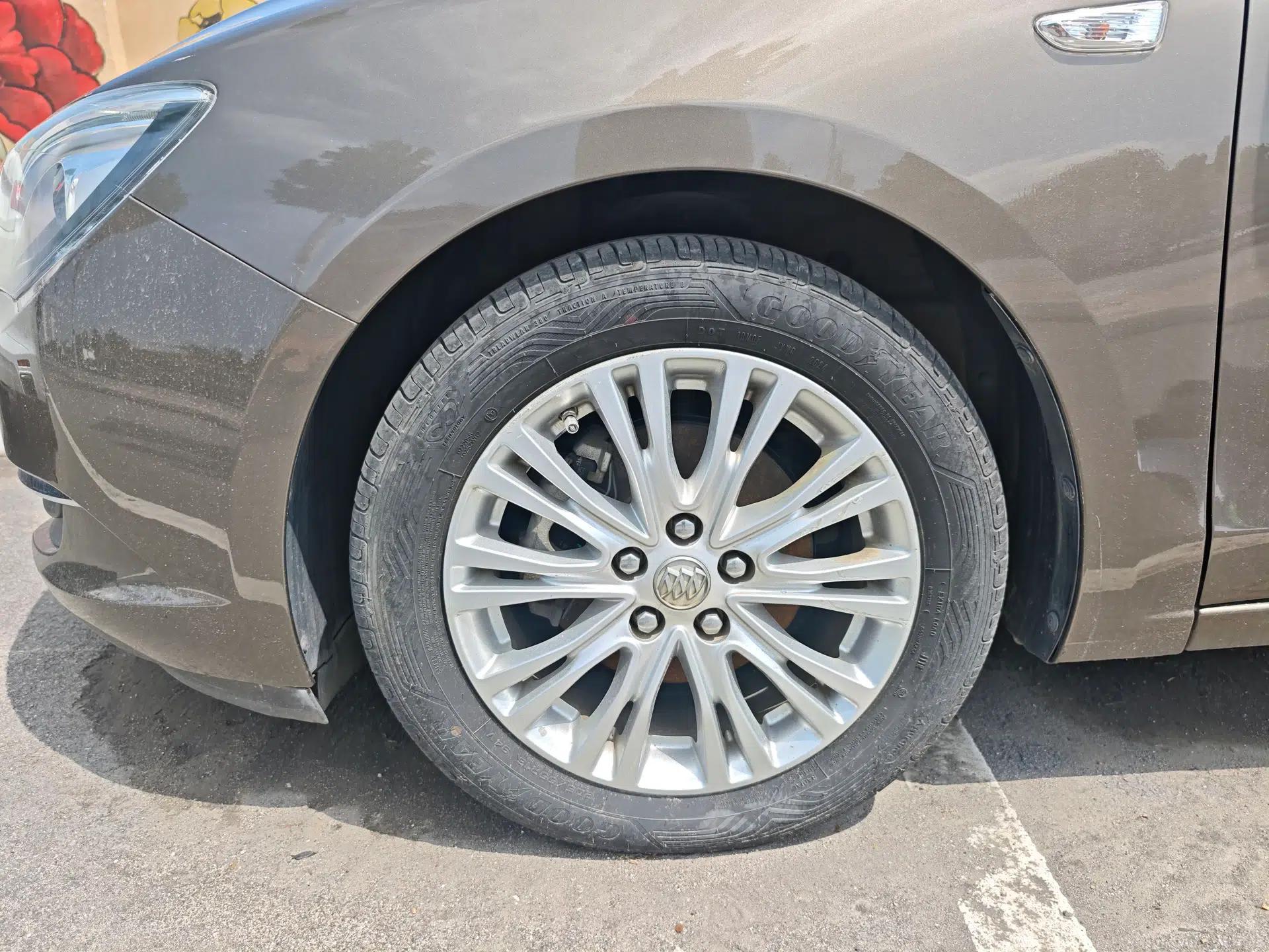 Buick GT 2017 15N Automatic Elite Version — миниатюра 15