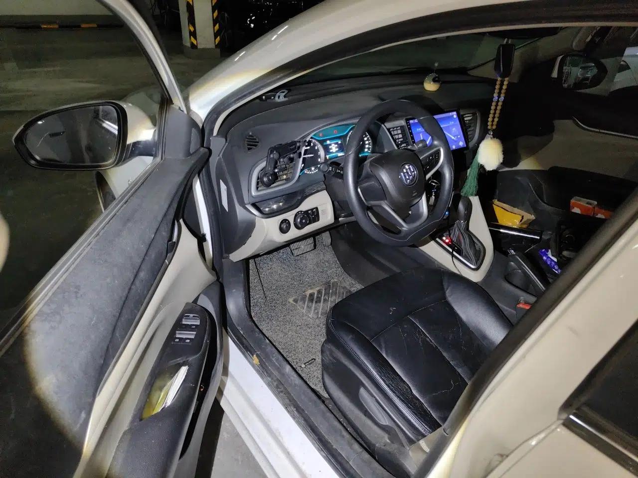 Buick GT 2015 15N Automatic Elite Version — миниатюра 16