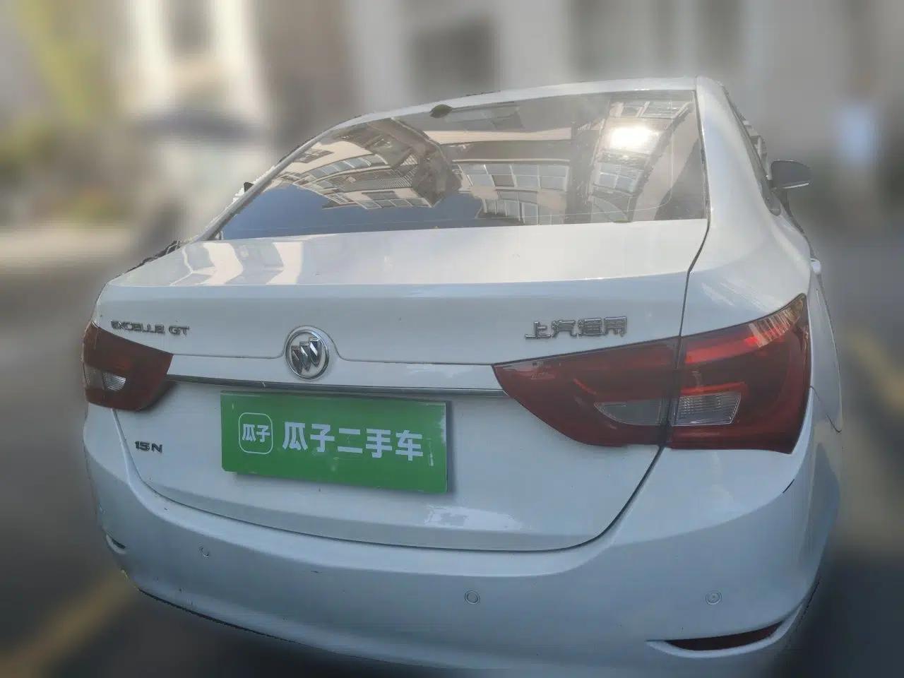 Buick GT 2017 15N Manual Elite Version — миниатюра 5