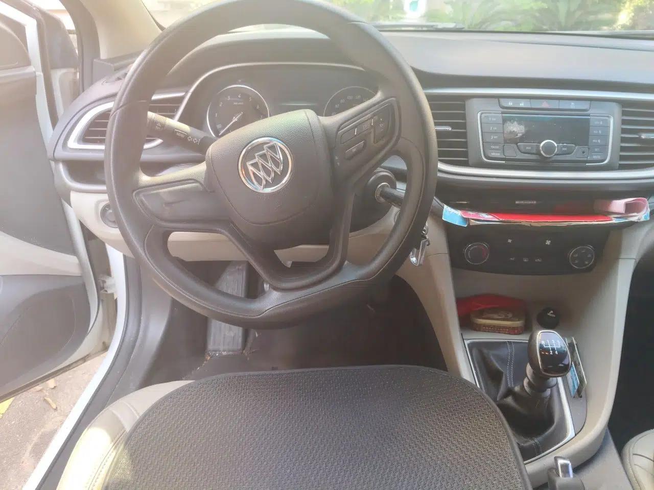 Buick GT 2017 15N Manual Elite Version — миниатюра 10