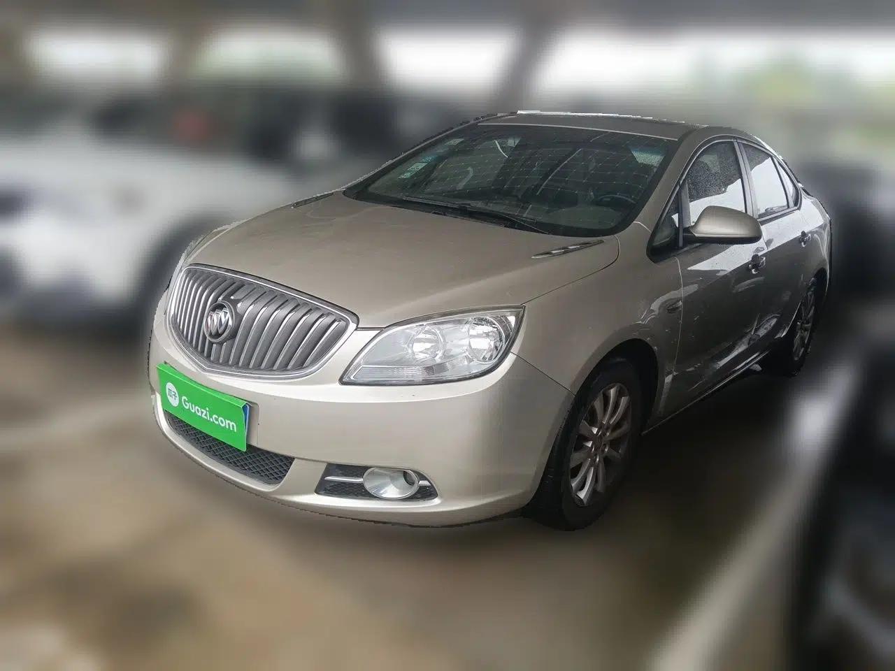 Buick GT 2013 GT 1.6L Automatic Fashion Edition — миниатюра 1