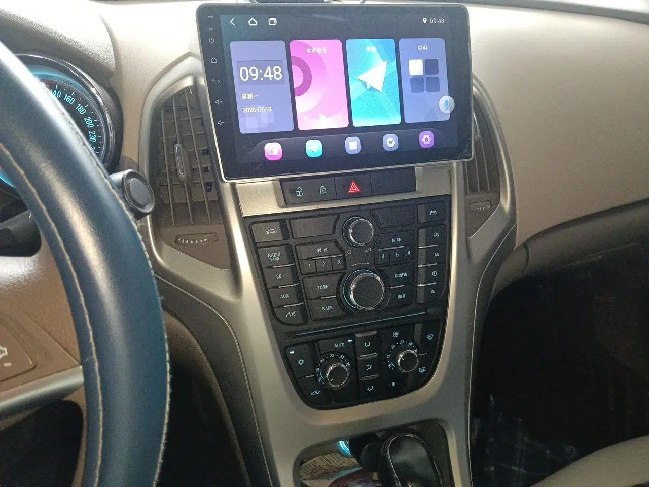 Buick GT 2013 GT 1.6L Automatic Fashion Edition — миниатюра 13