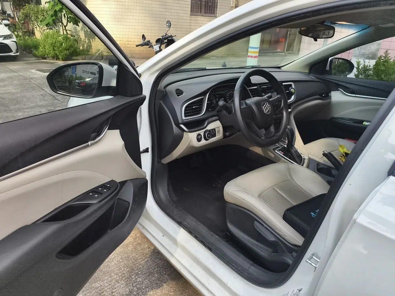 Buick GT 2017 15N Automatic Elite Version — миниатюра 16