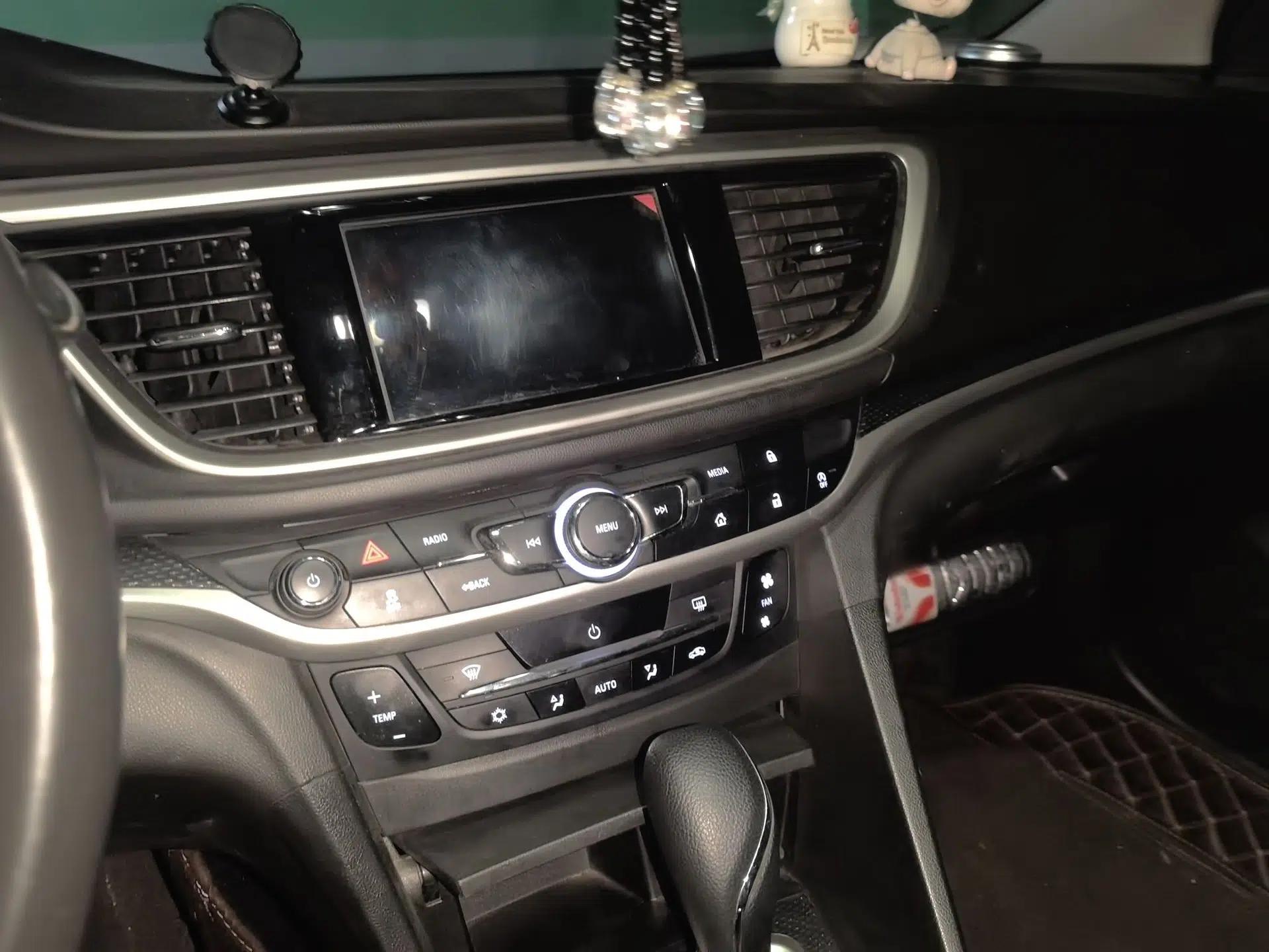 Buick GT 2019 18T Automatic Connected Elite Model China VI Standard — миниатюра 13