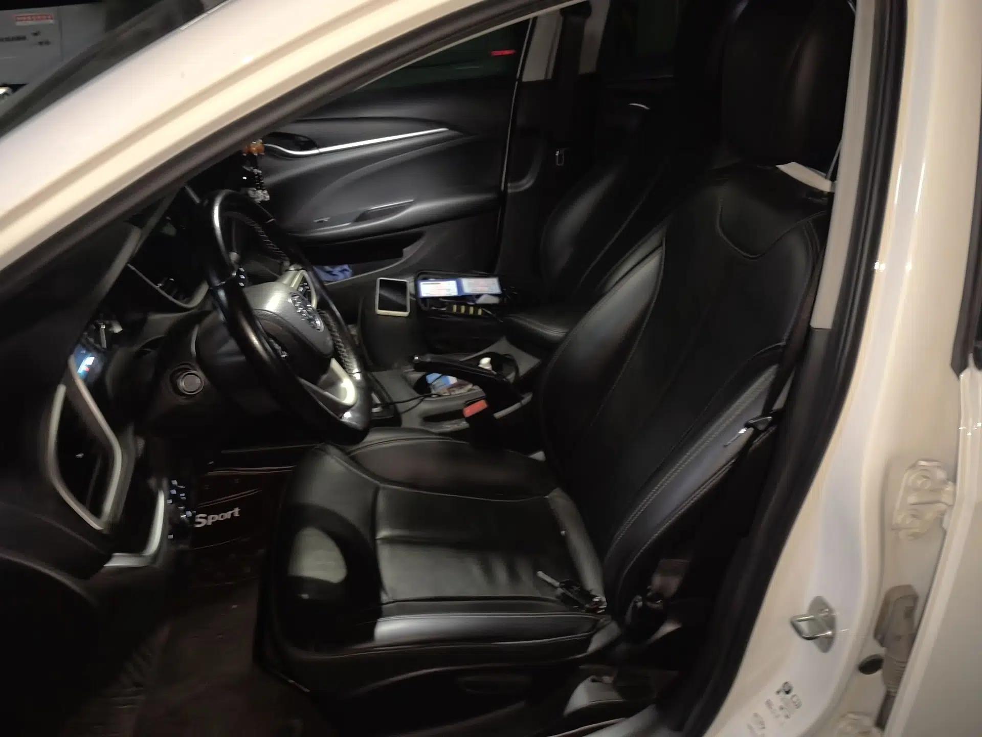 Buick GT 2019 18T Automatic Connected Elite Model China VI Standard — миниатюра 15