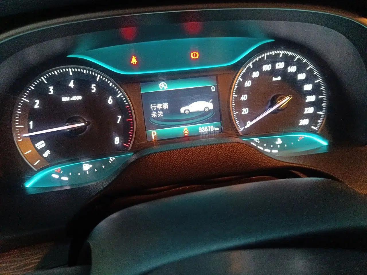 Buick GT 2016 15N Automatic Elite Edition — миниатюра 12