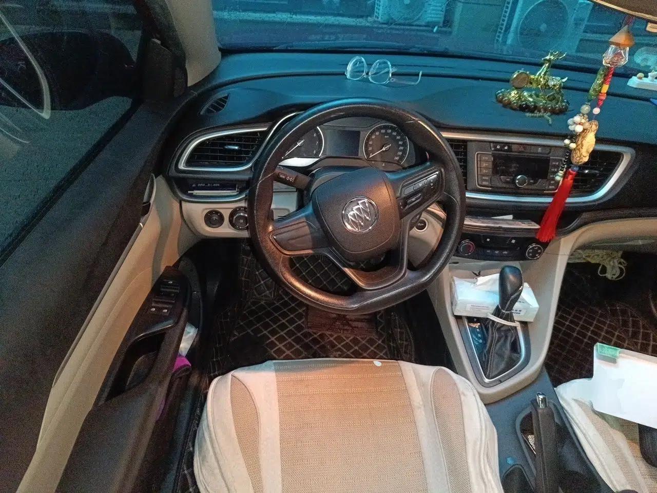 Buick GT 2016 15N Automatic Elite Edition — миниатюра 10