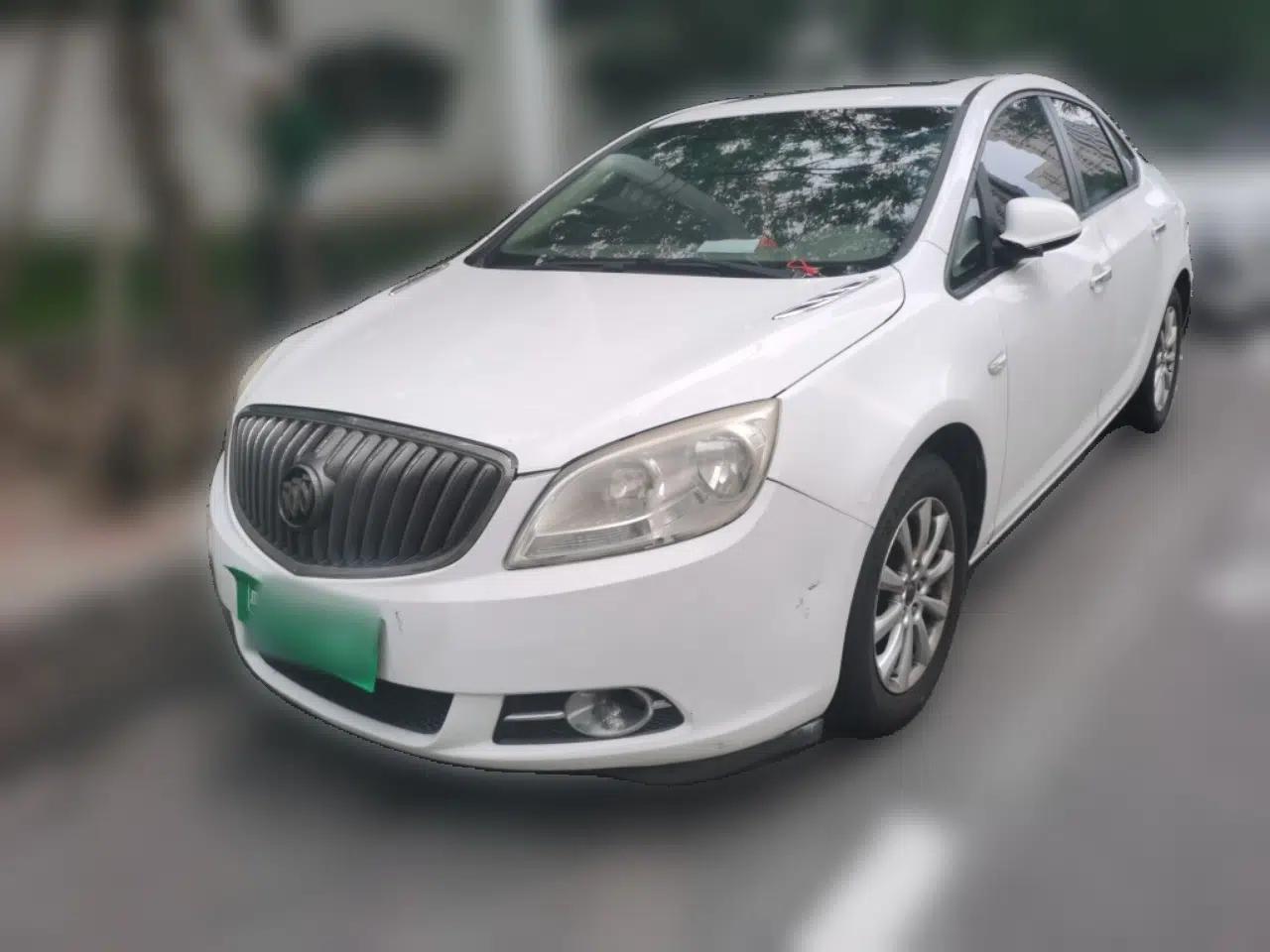 Buick GT 2013 GT 1.6L Automatic Fashion Edition — миниатюра 1