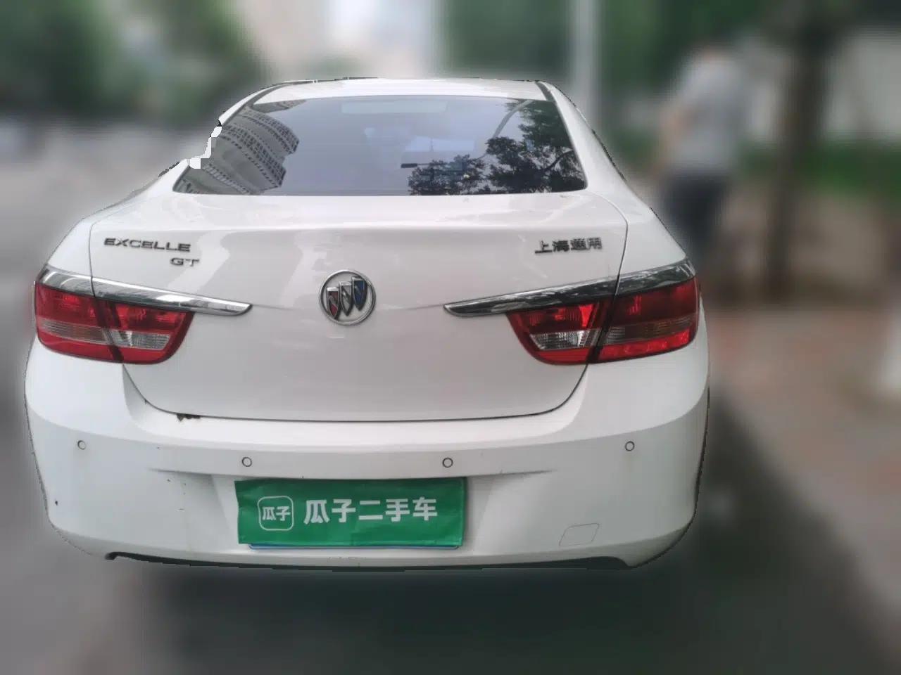 Buick GT 2013 GT 1.6L Automatic Fashion Edition — миниатюра 5