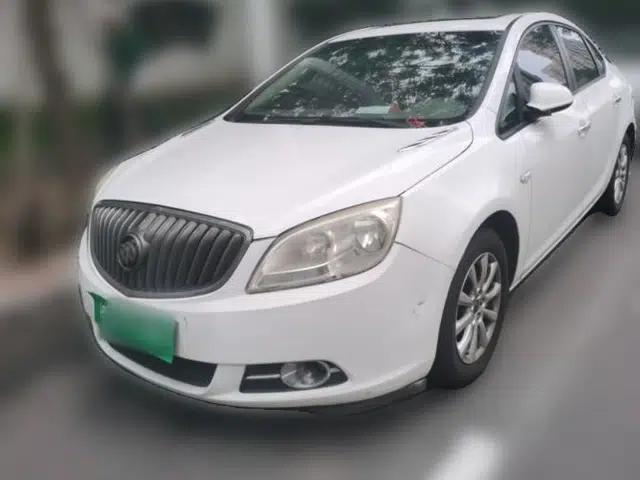 Buick GT 2013 GT 1.6L Automatic Fashion Edition